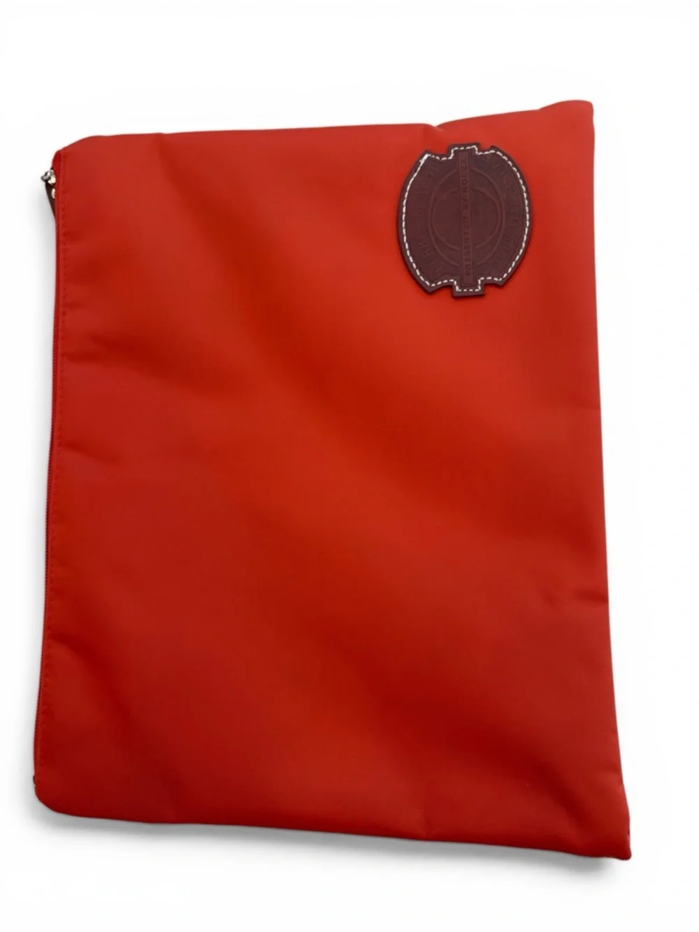 Pebble Beach canvas laptop